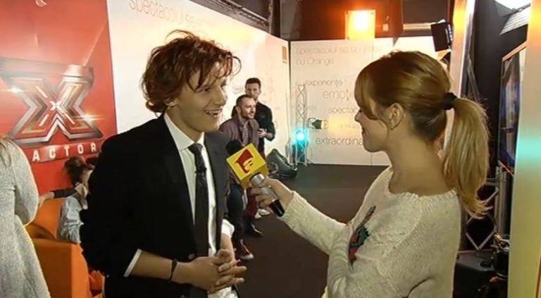 Bratis giving in interview in the backstage at X factor Romania 2013